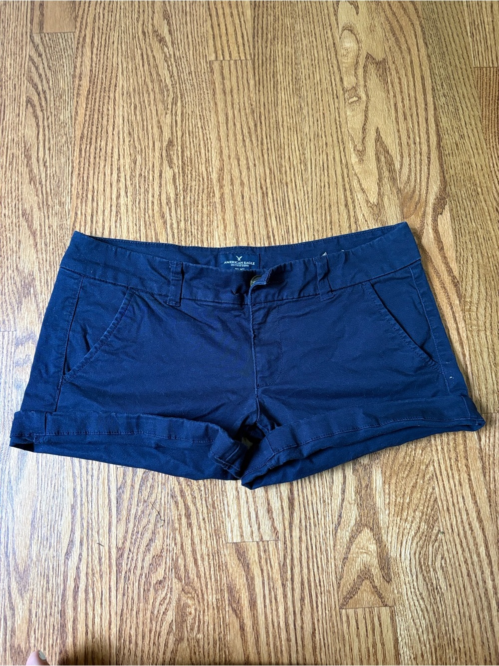 American Eagle khaki shorts